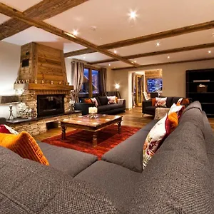 https://chalet-pleney-catered-chalet-includes-breakfast-evening-meals.hotels-rhonealpes.com